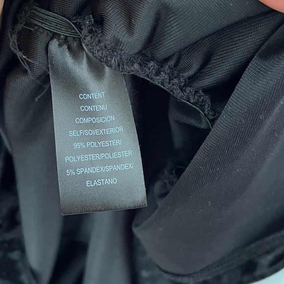 WAYF Black Crushed Velvet Long Sleeve Ruched Sides Dress Size Large NWT - Picture 8 of 10